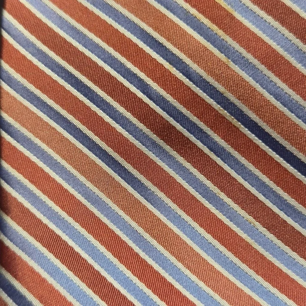 Club Room Diagonal Striped 100% Silk‎ Repp Tie